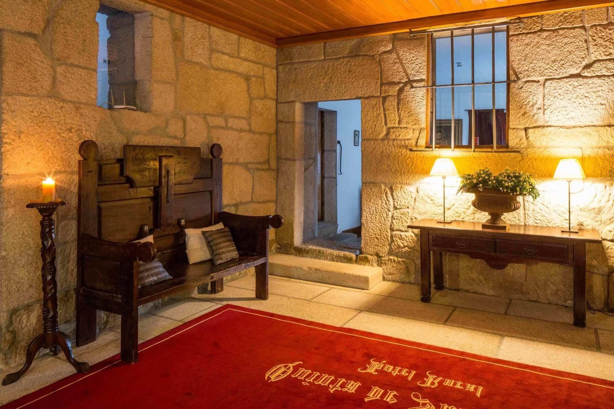 ホテル Rural Casa Samaioes シャヴェス エクステリア 写真